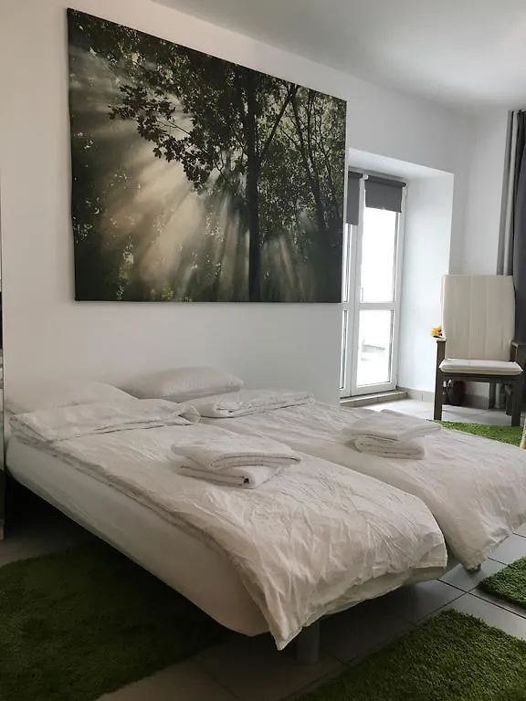 Green Apartment Bucureşti