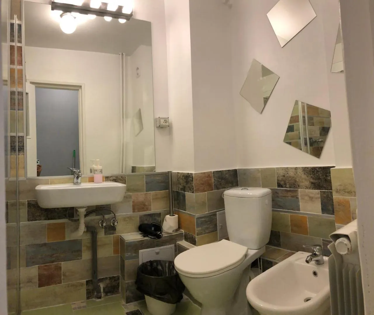 Green Apartment Bucureşti