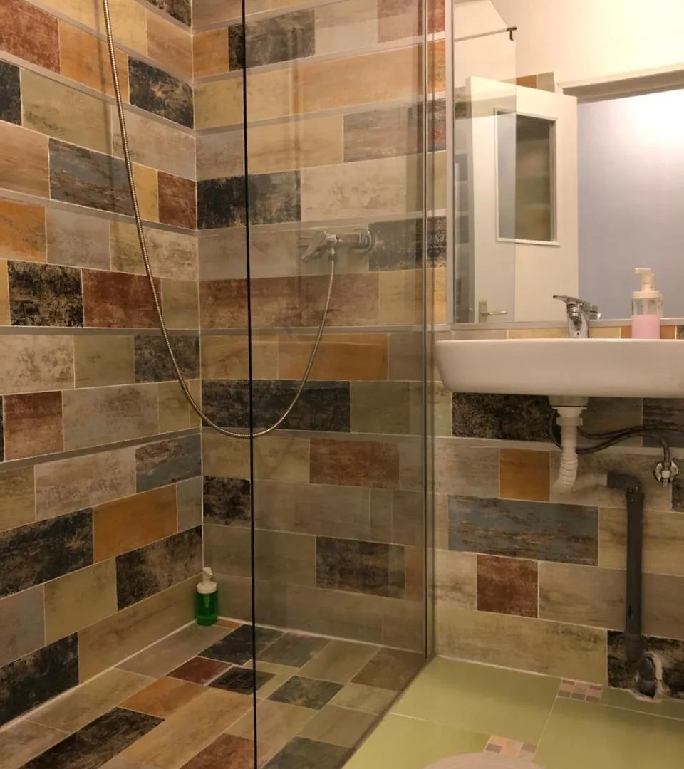 Green Apartment Bucureşti