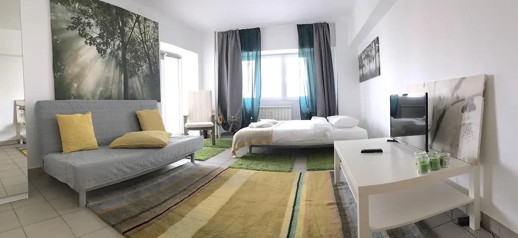 Green Apartment Bucureşti